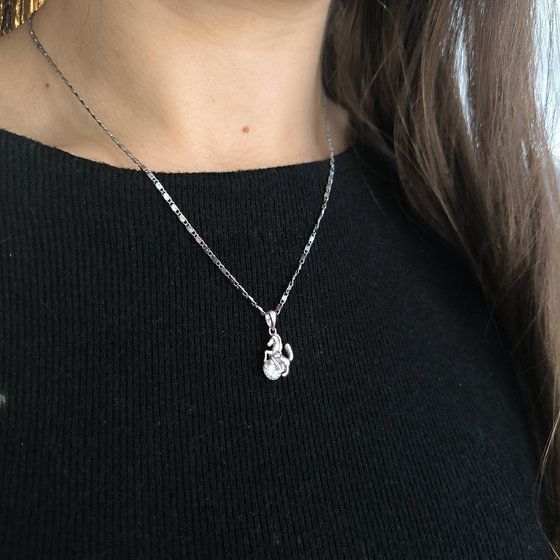 Серебряная подвеска с фианитами