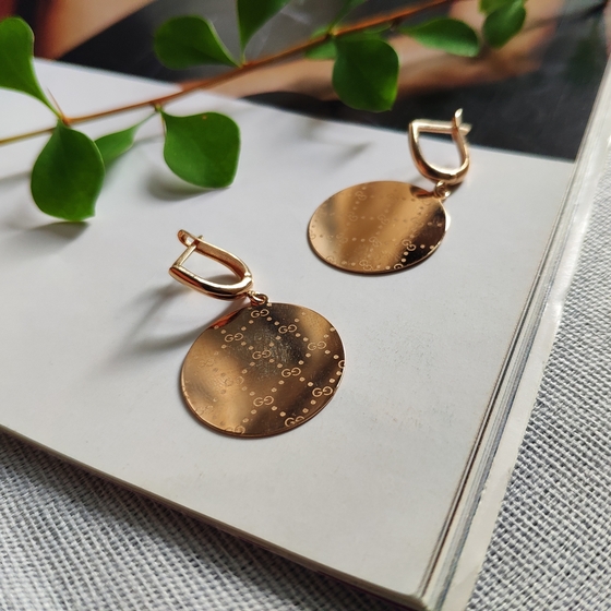 Золотые серьги без камней