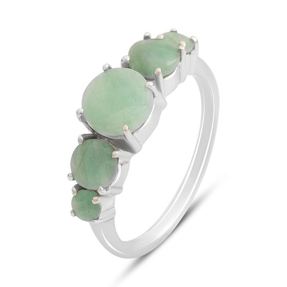 Серебряное кольцо с изумрудом 2.495ct