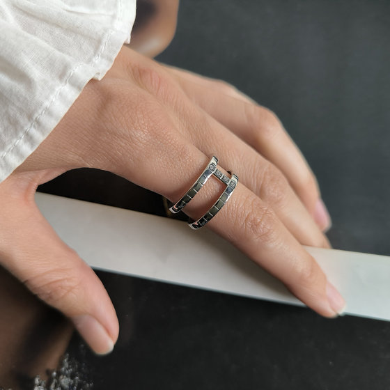 Silver ring with cubic zirconia