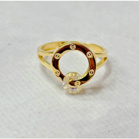 Золота каблучка з фіанітами 0.3ct