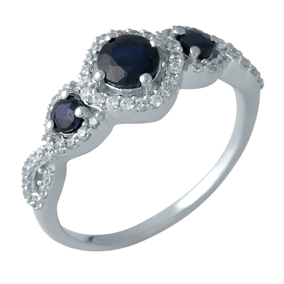 Silver ring with a 1.461-carat sapphire