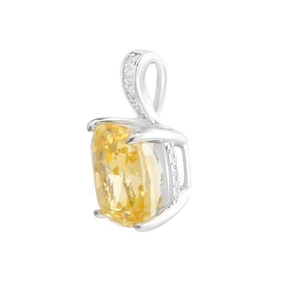 Silver pendant with cubic zirconia