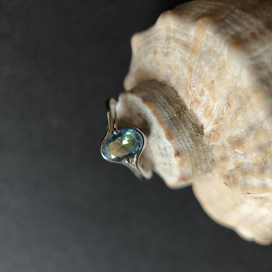 Silver ring with mystic topaz 0.925ct