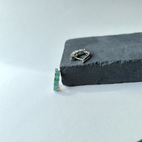 Серебряные серьги с изумрудом 2.367ct