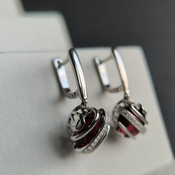 Срібні сережки з гранатом 8.463ct