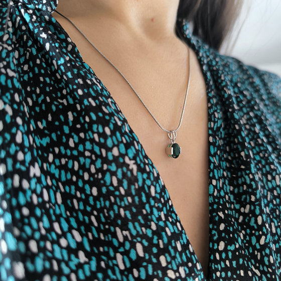 Silver pendant with emerald nano 0.933ct