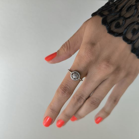 Серебряное кольцо с фианитами