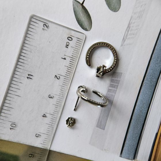 Серебряные серьги с фианитами