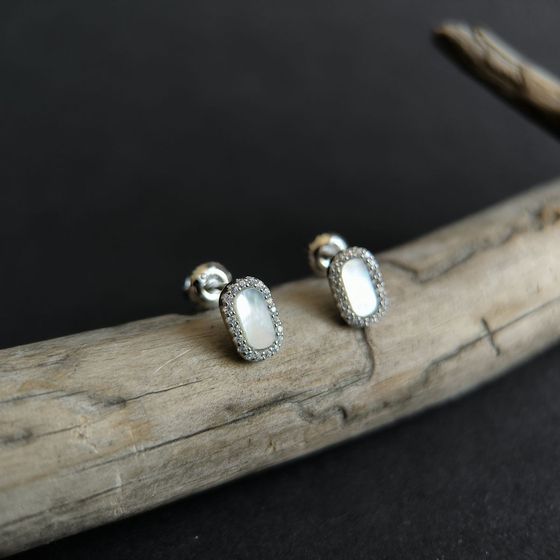 Silver earrings with mother-of-pearl, fianites