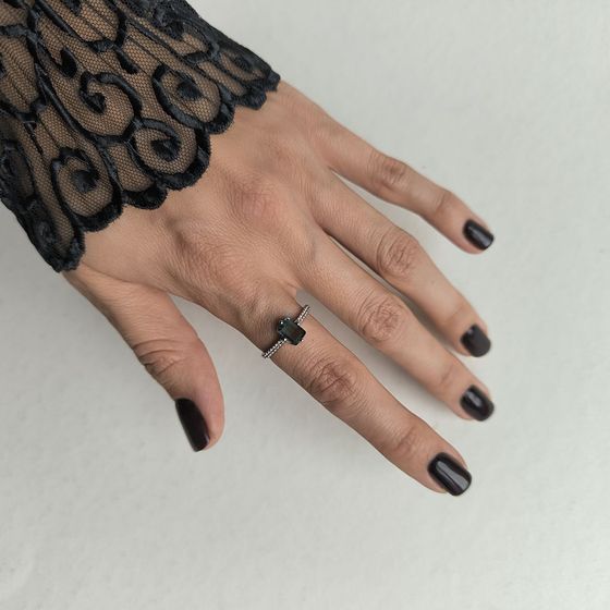 Серебряное кольцо с топазом Лондон Блю 1.093ct