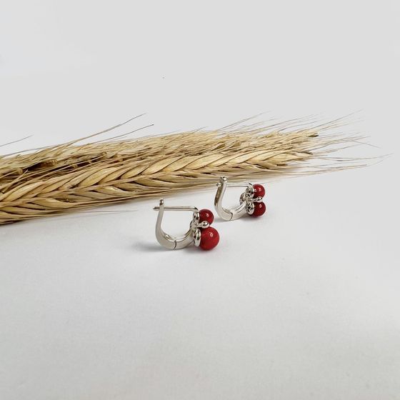 Silver earrings with coral