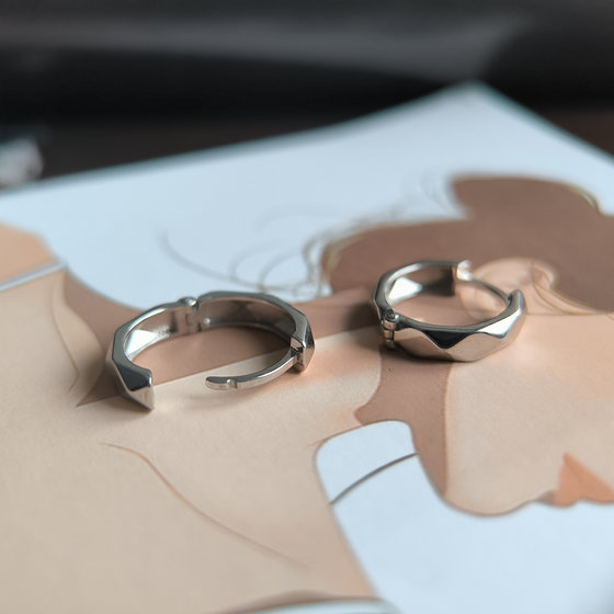 Серебряные серьги без камней