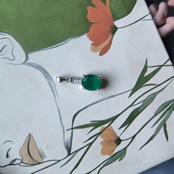 Серебряная подвеска с агатом