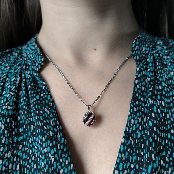 Серебряная подвеска с гранатом 3.993ct