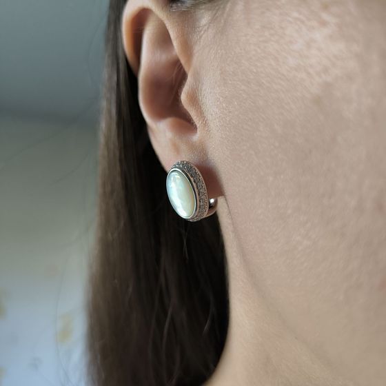 Silver earrings with mother-of-pearl, fianites
