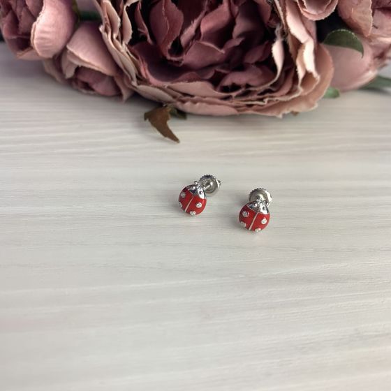 Silver earrings with yemallu, fianites