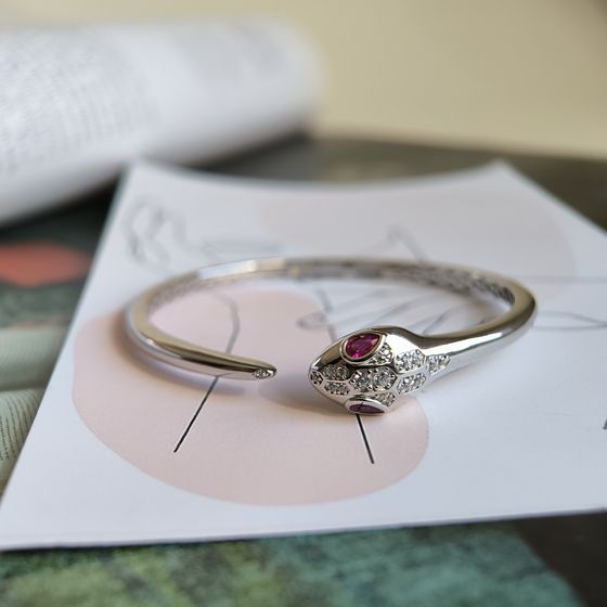 Серебряный браслет с фианитами