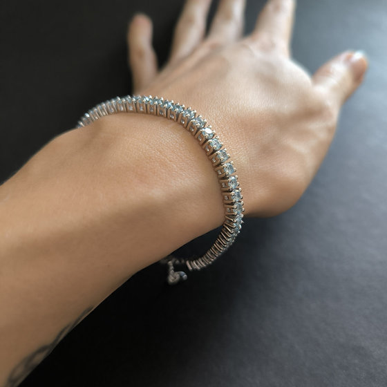 Серебряный браслет с топазом 6.505ct