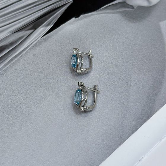Серебряные серьги с топазом 2.99ct