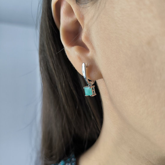 Серебряные серьги с изумрудом 1.13ct