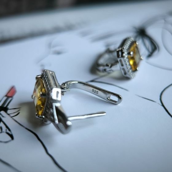 Срібні сережки з цитрином nano