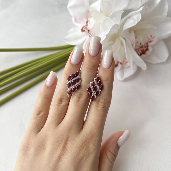 Серебряные серьги с рубином 7.101ct