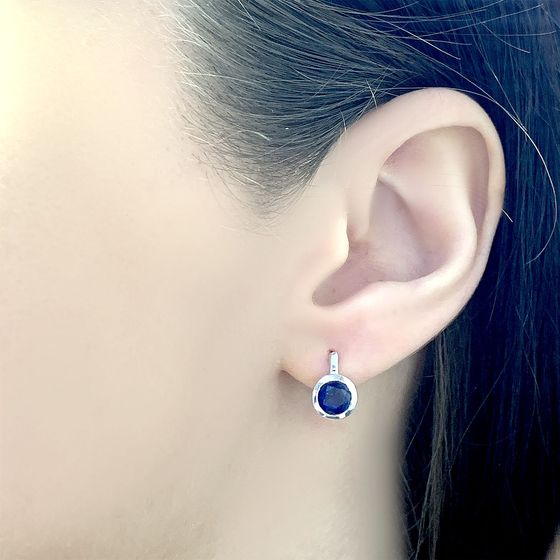 Серебряные серьги с сапфиром nano