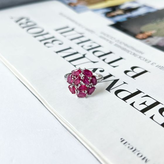 Серебряное кольцо с рубином 3.65ct