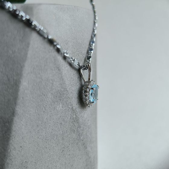Срібна підвіска з топазом 1.079ct