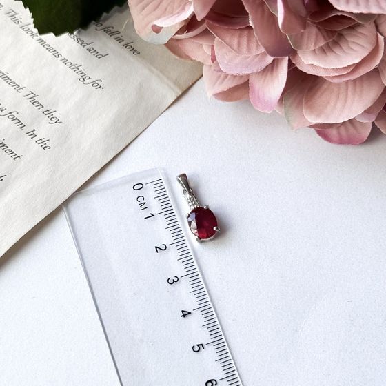 Серебряная подвеска с рубином 3.708ct
