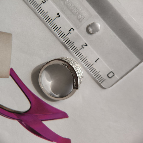 Серебряное кольцо с фианитами