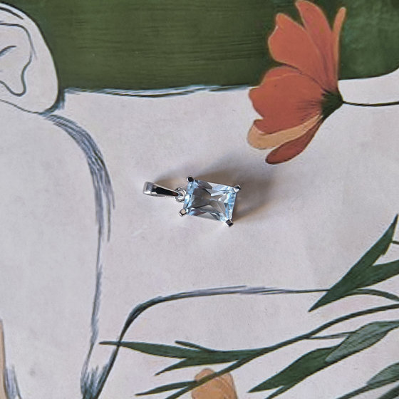 Серебряная подвеска с топазом 1.906ct