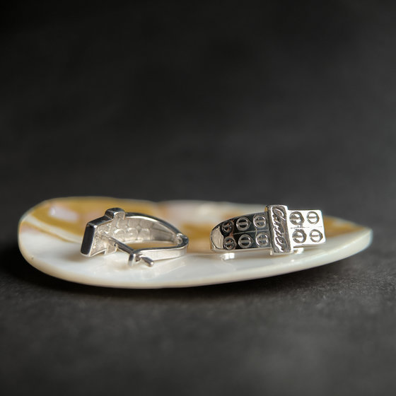 Серебряные серьги без камней