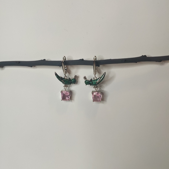 Серебряные серьги с фианитами