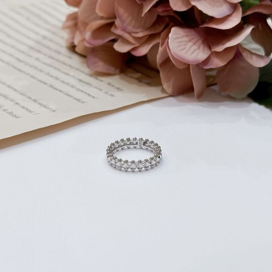 Silver ring without stones