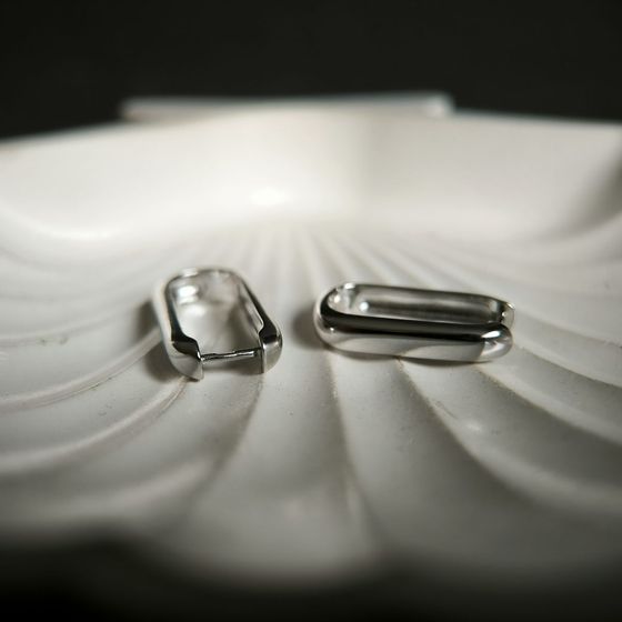 Серебряные серьги без камней