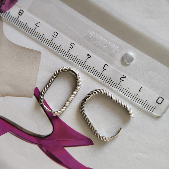 Серебряные серьги без камней