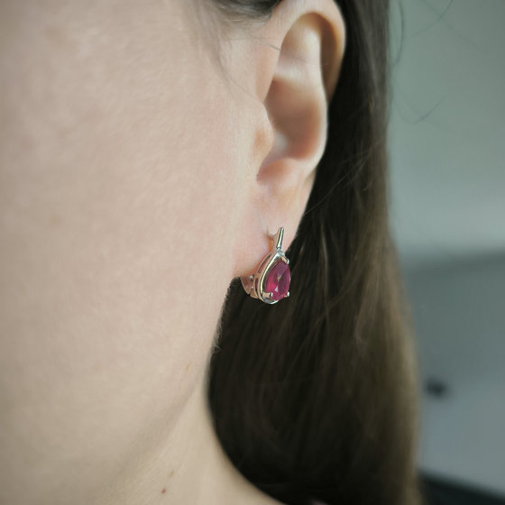 Silver earrings with a 3.31-carat ruby and cubic zirconia