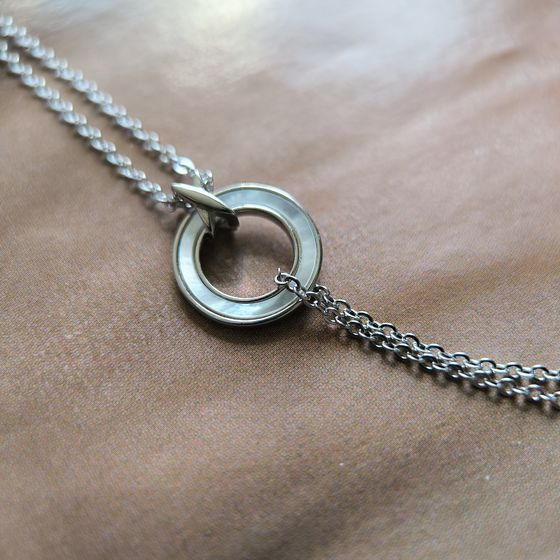 Серебряный браслет с перламутром