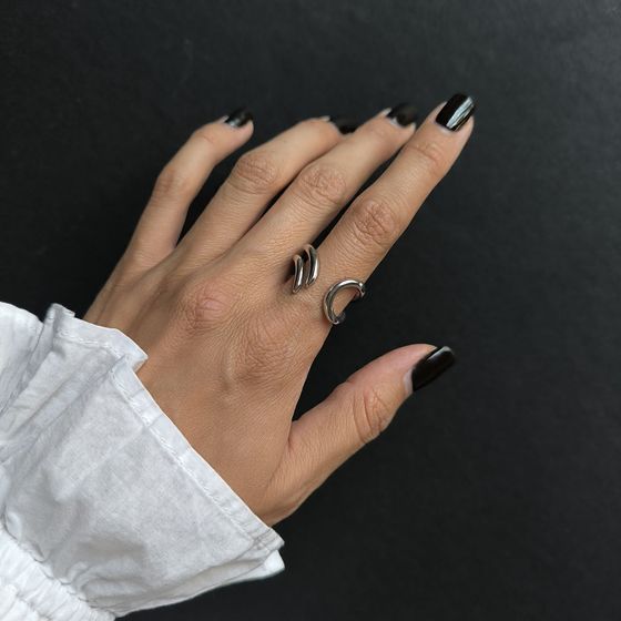 Серебряное кольцо без камней