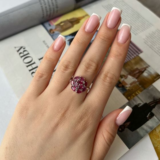 Серебряное кольцо с рубином 3.65ct