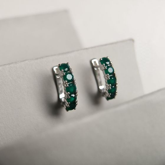 Silver earrings with 1.33 carats of agate
