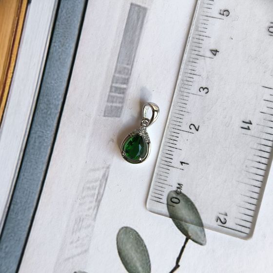 Срібна підвіска зі смарагдом nano 0.605ct