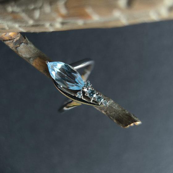 Silver ring with a 2.188-carat topaz