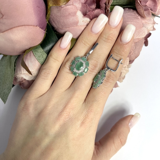 Серебряные серьги с изумрудом 6.32ct