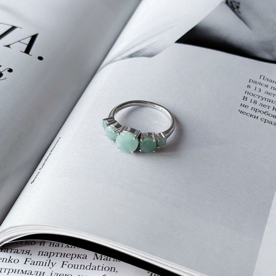 Серебряное кольцо с изумрудом 2.495ct