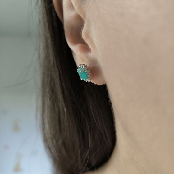 Срібні сережки зі смарагдом, фіанітами