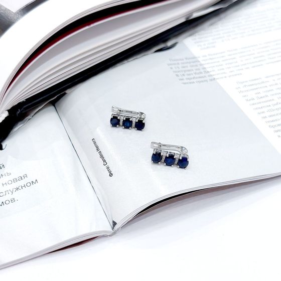Серебряные серьги с сапфиром, фианитами
