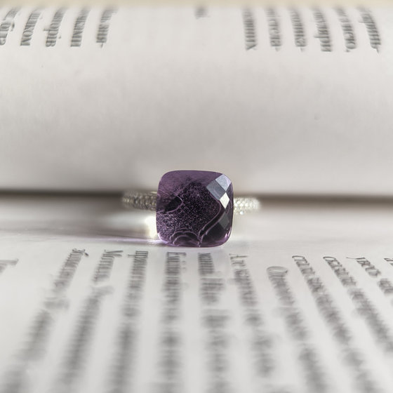 Серебряное кольцо с фианитами